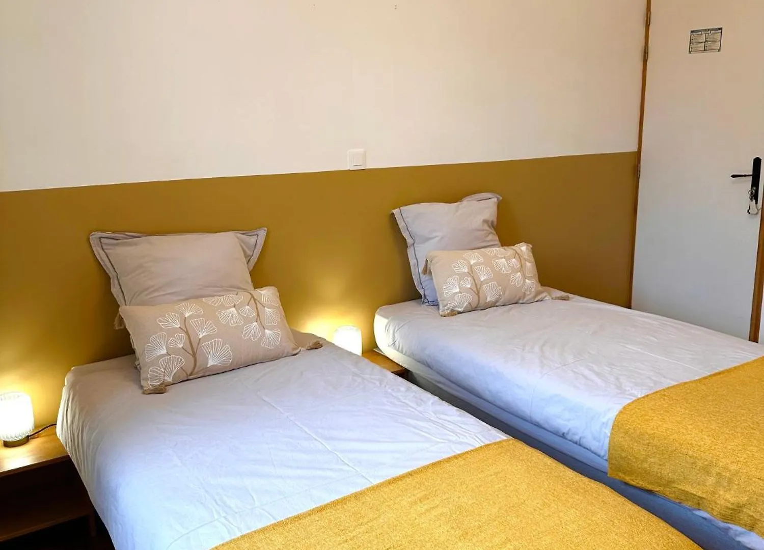 Auberge Le Glacier Bleu Mont-Dauphin 0*,